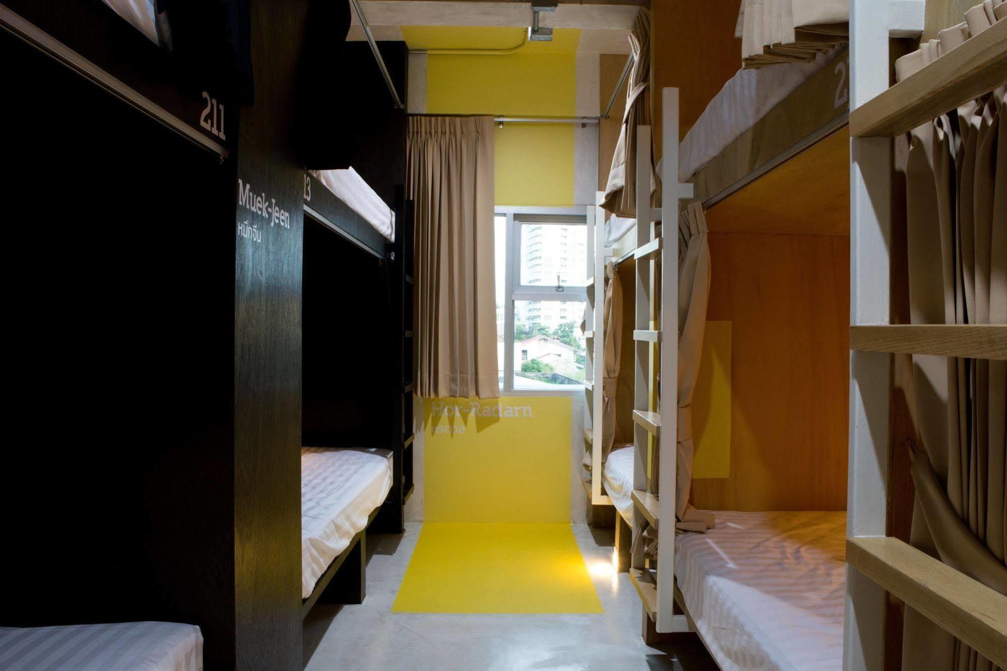 בנגקוק Bob Hostel บ็อบโฮสเทล מראה חיצוני תמונה